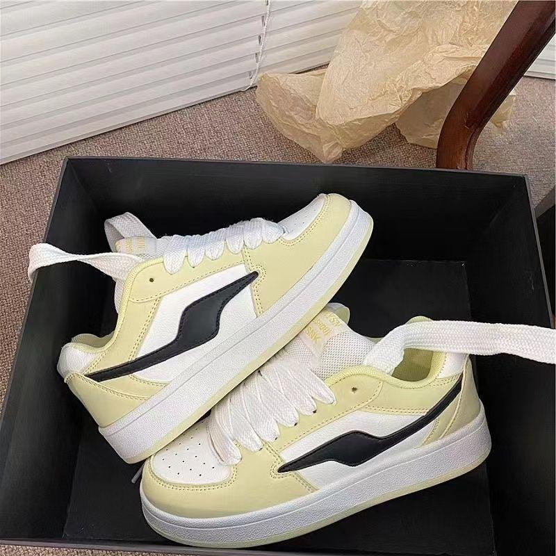 Light yellow color matching bread shoes women's tide summer new versatile casual shoes student sports board shoes