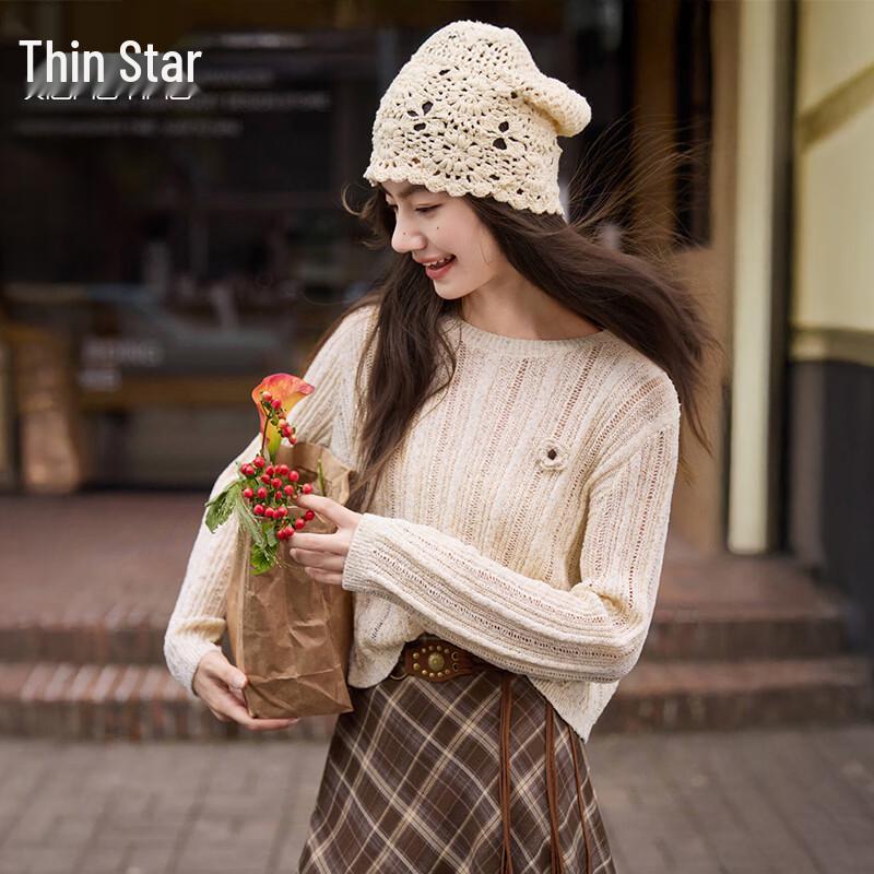 Women s Hollow Knit Long-Sleeve Top with Floral Detail L