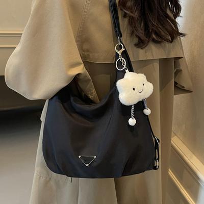 Large Capacity Messenger Bag Fashionable Personality Leisure Foreign Style Bag Women's Bag 2025 Summer New Single Shoulder Beautiful Tote Bag