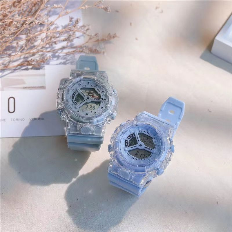 

На фото: белые студенческие вечерние часы Haze, синие часы для женщин, школьников младших классов, INS Academy, водонепроницаемые спортивные часы с будильником, электронные часы для мужчин