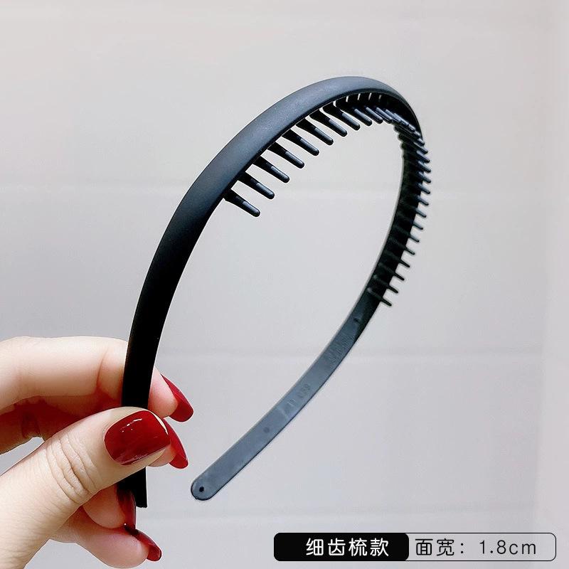 Women's Fashionable and Versatile Hairband for Going Out, Crushed Hairpin with Teeth, Non-slip Face Washing Headband Headdress