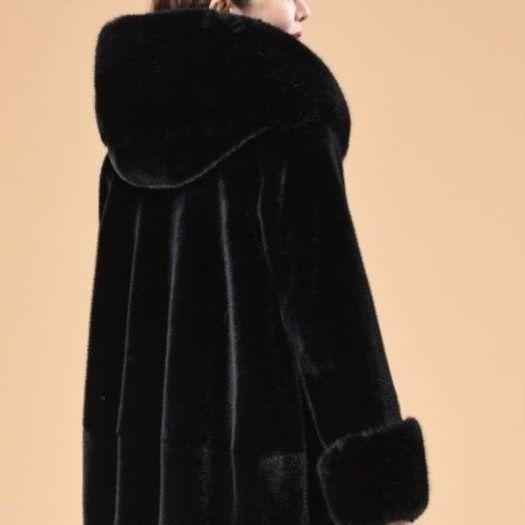 Thickened fur integrated coat autumn and winter imitation mink fur jacket medium and long imitation mink mother outfit women