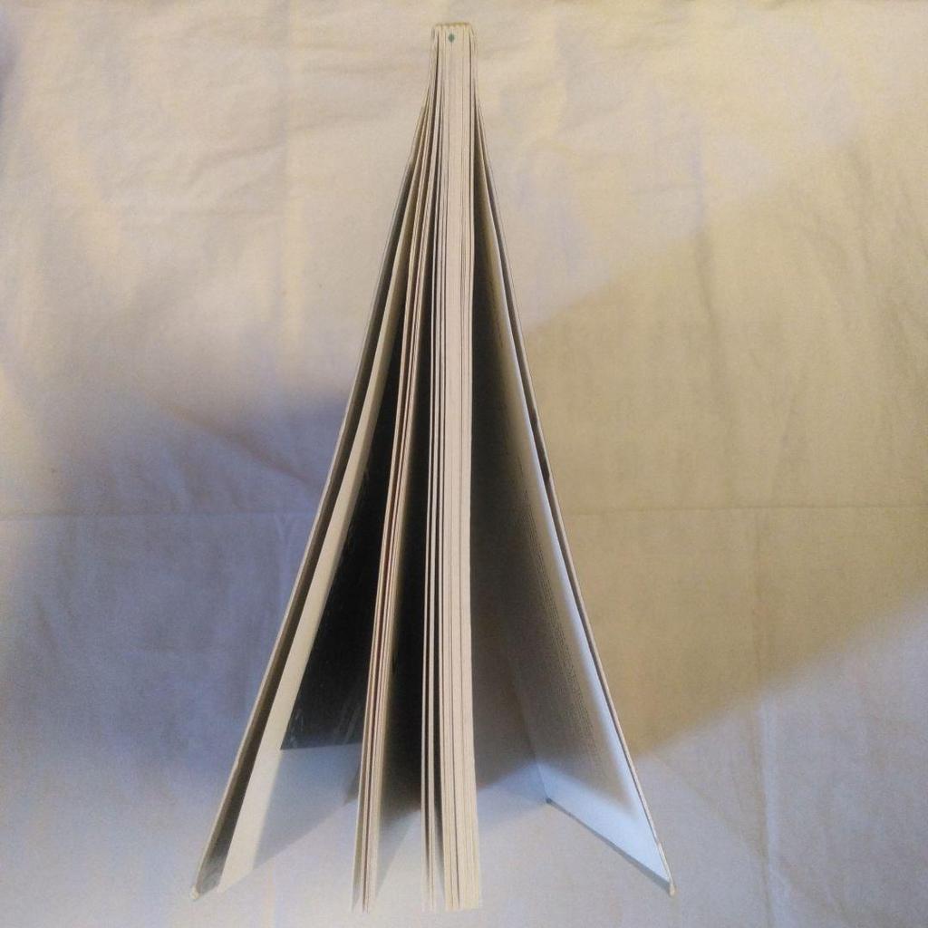 [USED] Karl Blossfeldt:Photographs1865-1932