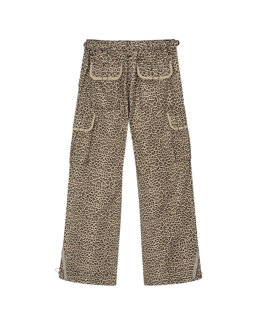 Haitaideupeulaengki Lightweight Coated Cargo Pants Leopard