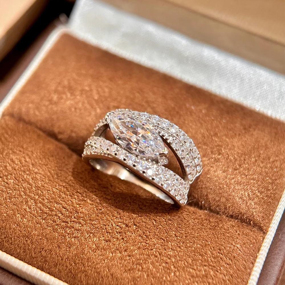 Luxuriöse künstliche Marquise-Schliff Moissanit Ringe 925 Silberbeschichtet für Damen Zertifizierter Diamant Ehering Geschenk Feiner Schmuck
