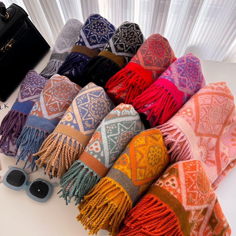 Women's Ethnic Bohemian Shawl: High-End, Thickened, Warm Jacquard Snood Scarf for Autumn and Winter