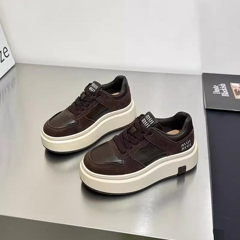 Small 6cm Heightening Thick Baseplate Shoes Women's 2025 Autumn New Lightweight Retro Versatile Casual Sports Muffin Shoes