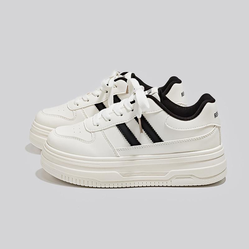 

High-value milk uu little white shoes women s thick-soled heightening board shoes women s new students versatile casual shoes children 35