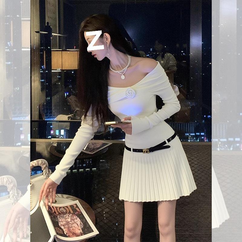 Elegant One-Shoulder Floral Knit Dress for Petite Individuals - Exquisite Autumn & Winter Fashion One size