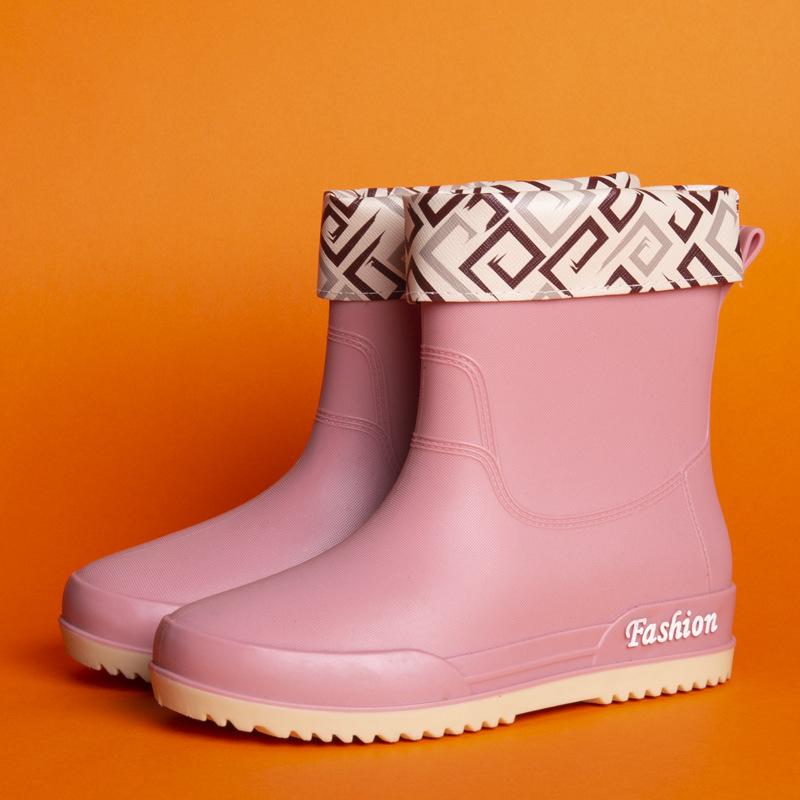 Water shoes Japanese rain shoes women's short tube beautiful medium and low tube rain boots fashionable half tube rubber shoes