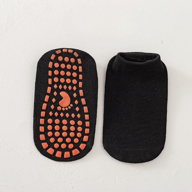 

Men and Women Spring and Autumn Silicone Glue Non Slip Trampoline Sports Floor Socks 1 pair чёрный