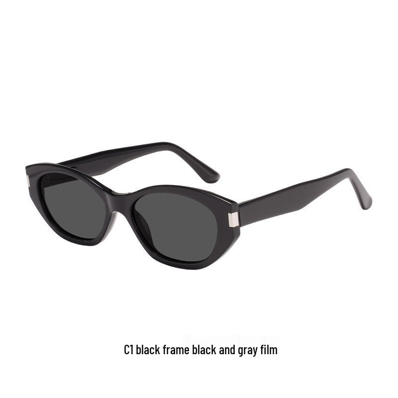 Retro Cat Eye Polarized Tortoiseshell Sunglasses with UV Protection