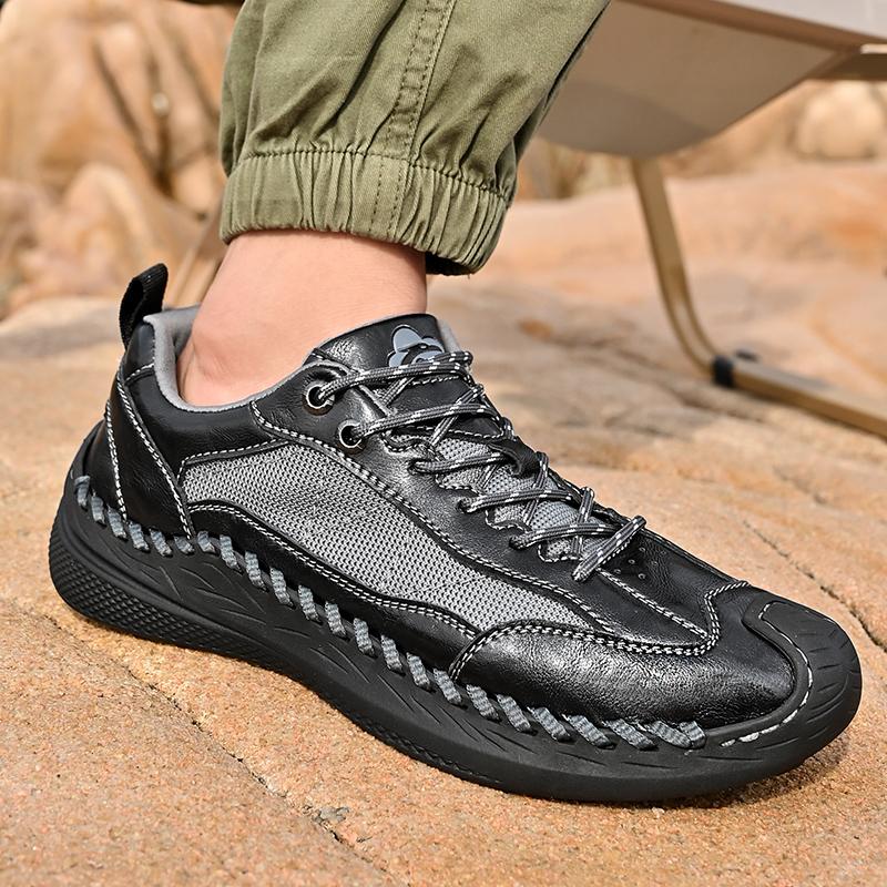 Fashion Men Summer Casual Shoes Fashion Breathable Walking Shoes Thick Sole Boat Shoes Soft Flat Men Shoes Outdoor Non-slip Men Sneakers