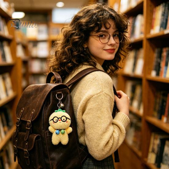 Cute Key Pendant Glasses Pig Plush Keychain, Soft Stuffed Animal with Bell, Cartoon Bag Charm for Backpack, Mini Doll Gift Kids Purse Accessory