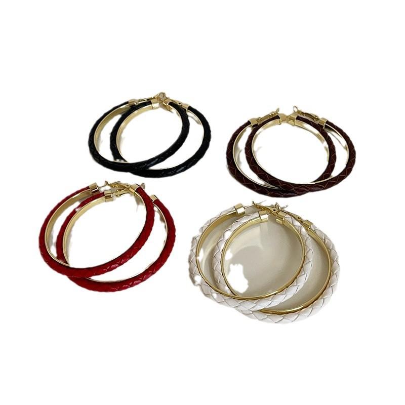 Exaggerated Personality Twist Leather Large Earrings Women'S Niche Unique Exquisite And Thin Commuting Simple Versatile Earrings