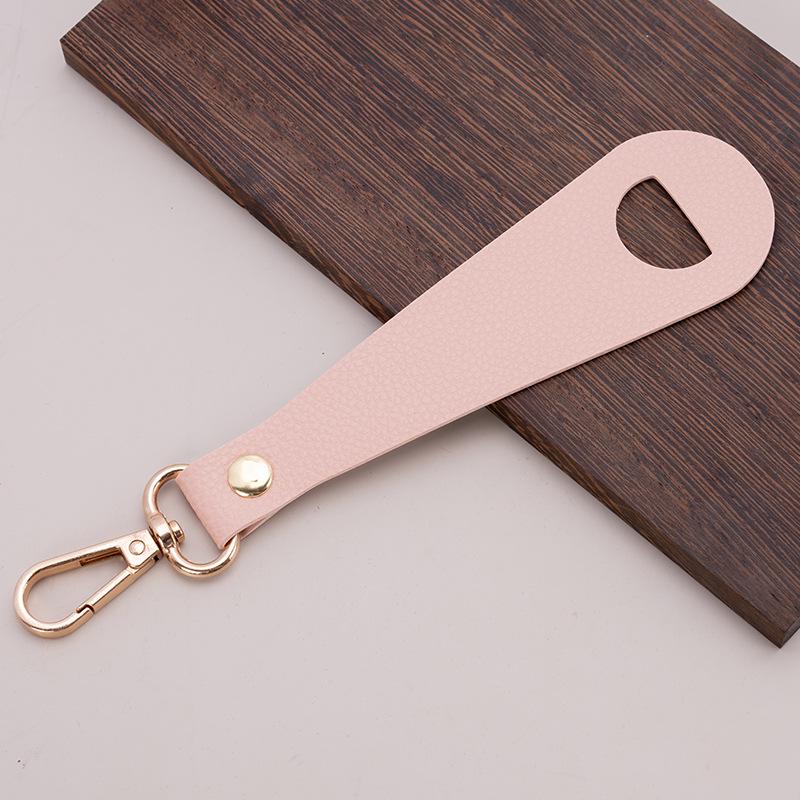 PU Leather Hat Clip: Portable, Hands-Free Holder for Sun and Baseball Caps - Anti-Loss Buckle Design.