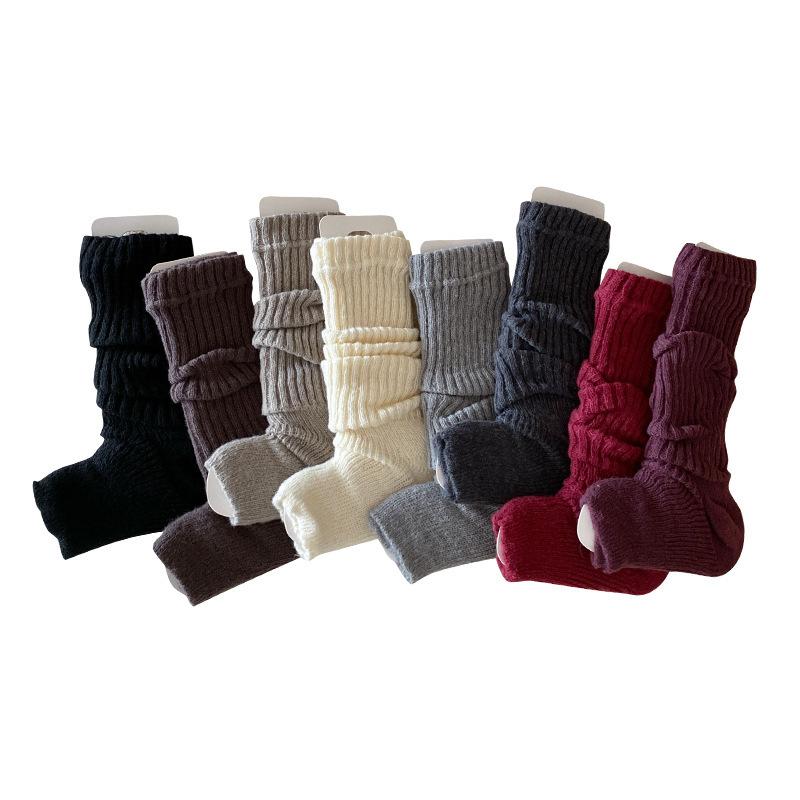 Women's Autumn and Winter Knitted Ankle Socks, Ankela Red Dui Dui Warm and Versatile White Calf Gloves