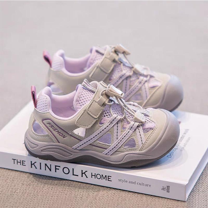 Children's sports sandals anti-kick girls' bag head shoes summer new casual boys anti-kick hollow wading shoes