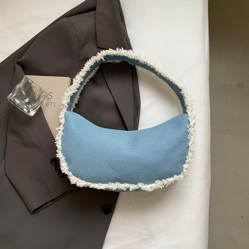 

Elegant Blue Simple Handheld Tote Bag With Soft Fabric Ideal For Trendy Fashionistas