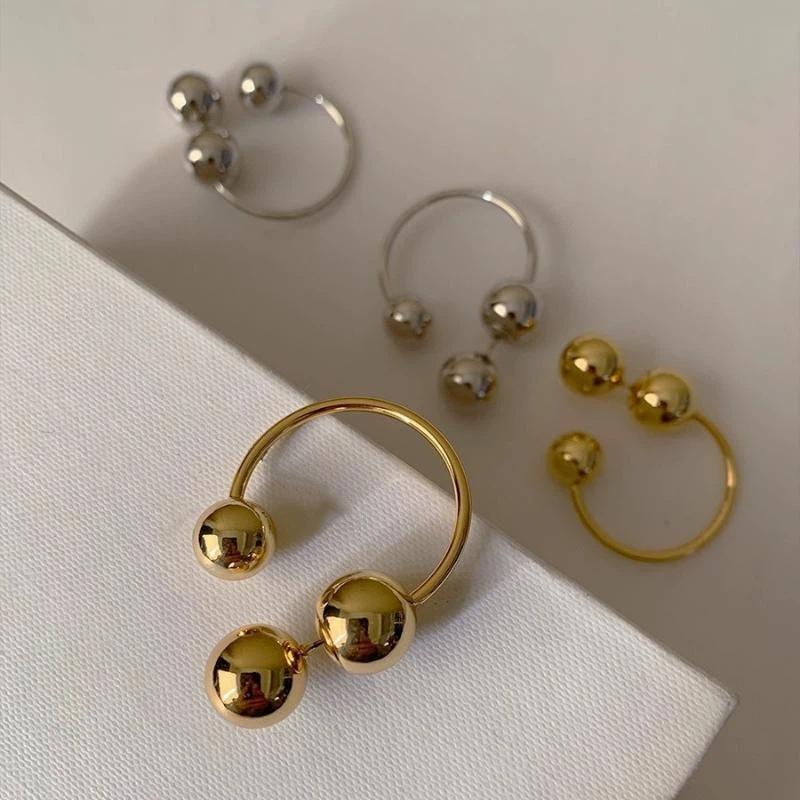Modischer Temperament-Charme Metall-Creolen-Ohrring Persönlichkeit Runde Perlenkugel Hängende Ohrringe Für Damen Mädchen Schmuck Geschenk