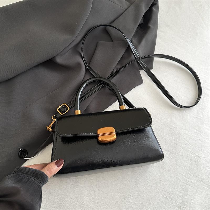 Women's bag 2025 new solid color casual commuting handbag shoulder messenger bag commuting