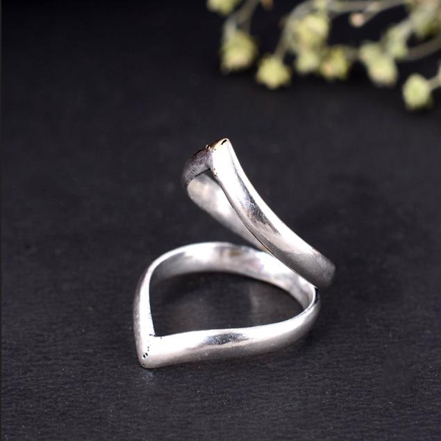 

Сучасне срібне кільце шеврон | Регульоване кільце-обгортка з подвійним V | Мінімалістичне відкрите кільце-заява | Геометричне кільце для складання в стопку подарунок 10 срібний
