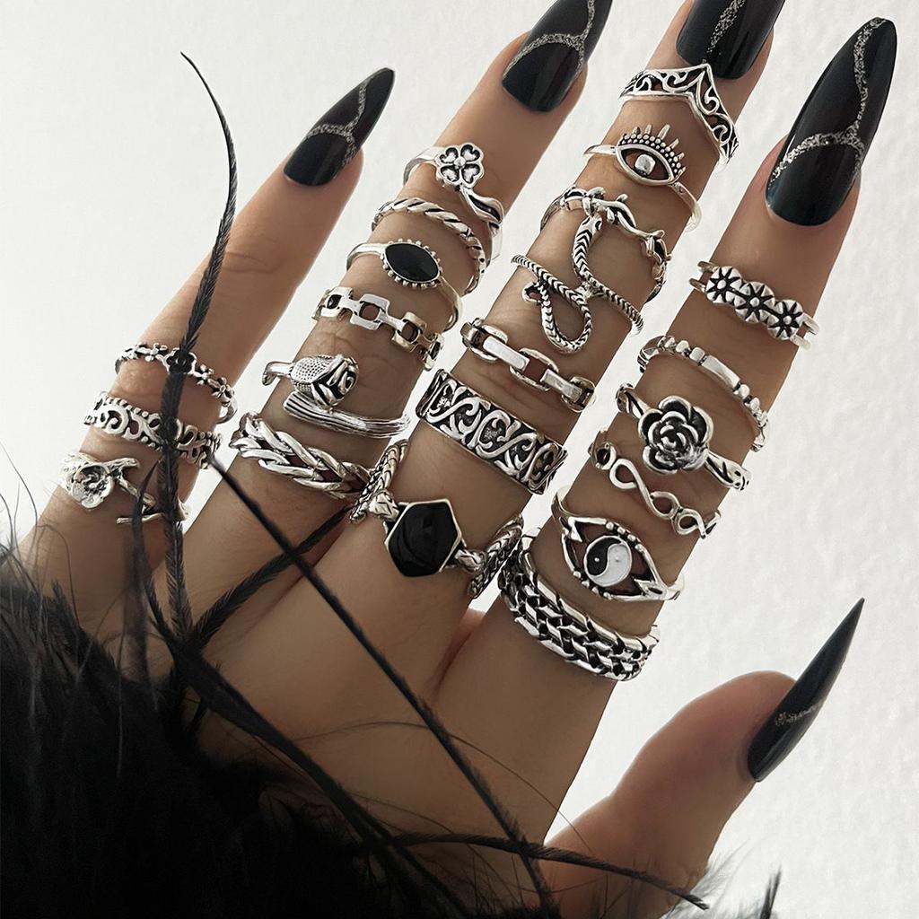 Europäisches und Amerikanisches 25-teiliges Ring-Set, Schlange Elefant Tropföl Klatsch Liebe Blätter Kleine Blumen Geometrisch Gelenkring Damen