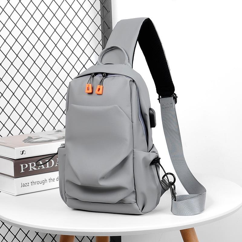 New Men's Breast Bag Trendy Cool Shoulder Messenger Bag Multi-functional Casual Breast Bag