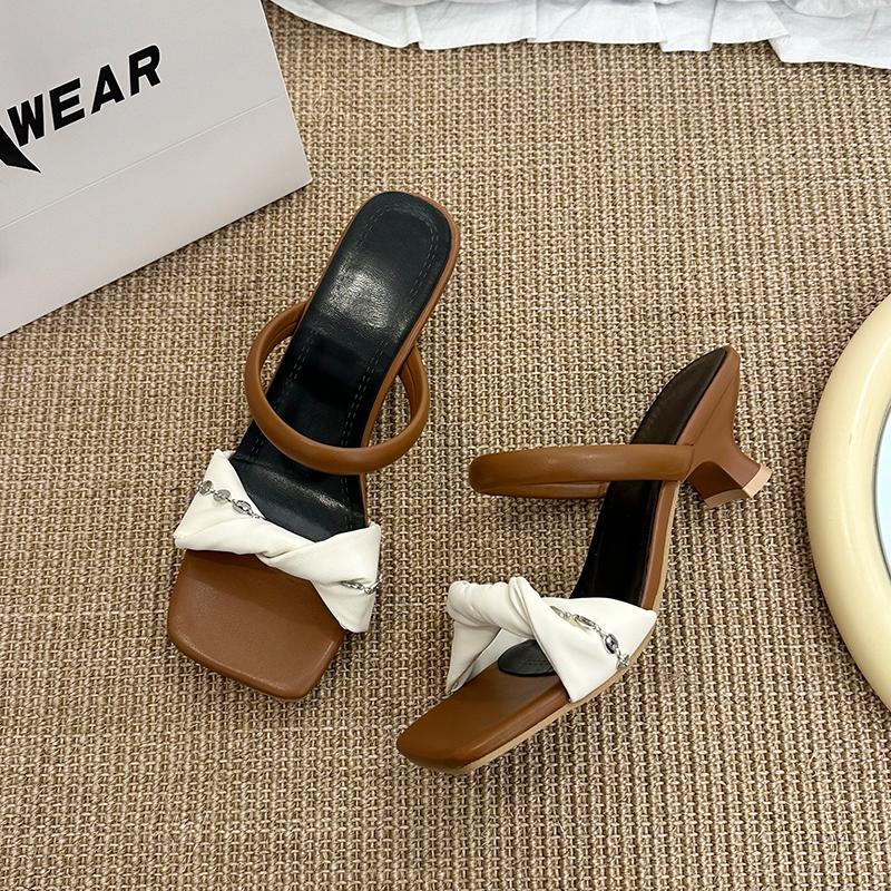 Fashion Women's Stiletto Slippers Summer New Square Head Open Toe Glitter Set Foot Anti-slip Wear-resistant Low Heel Shoes