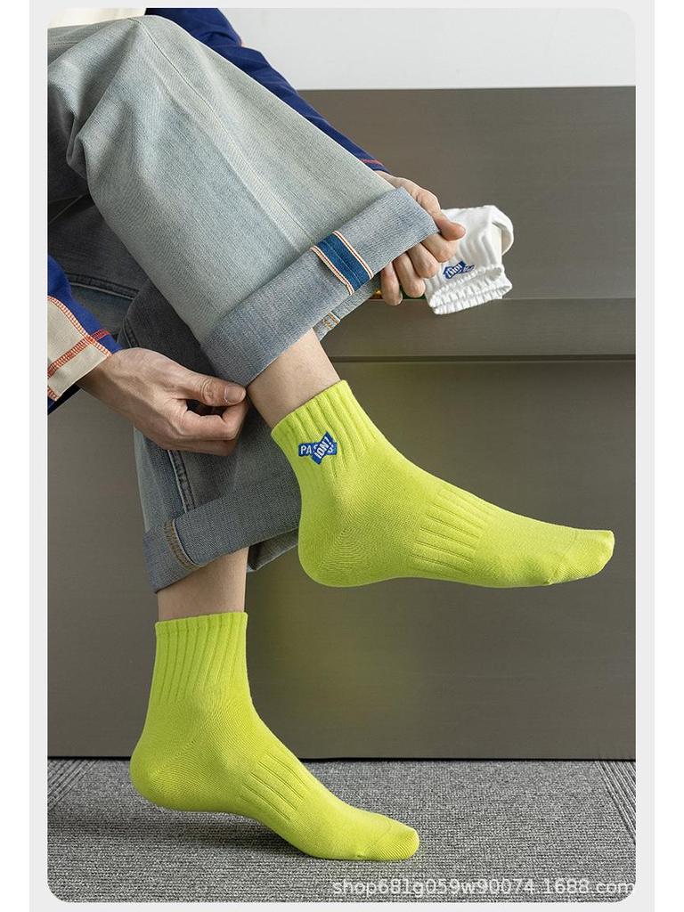 Men's Pure Cotton Mid-Calf Sports Socks for Autumn and Winter - Plus Size Mid-Short for Teenagers and Students