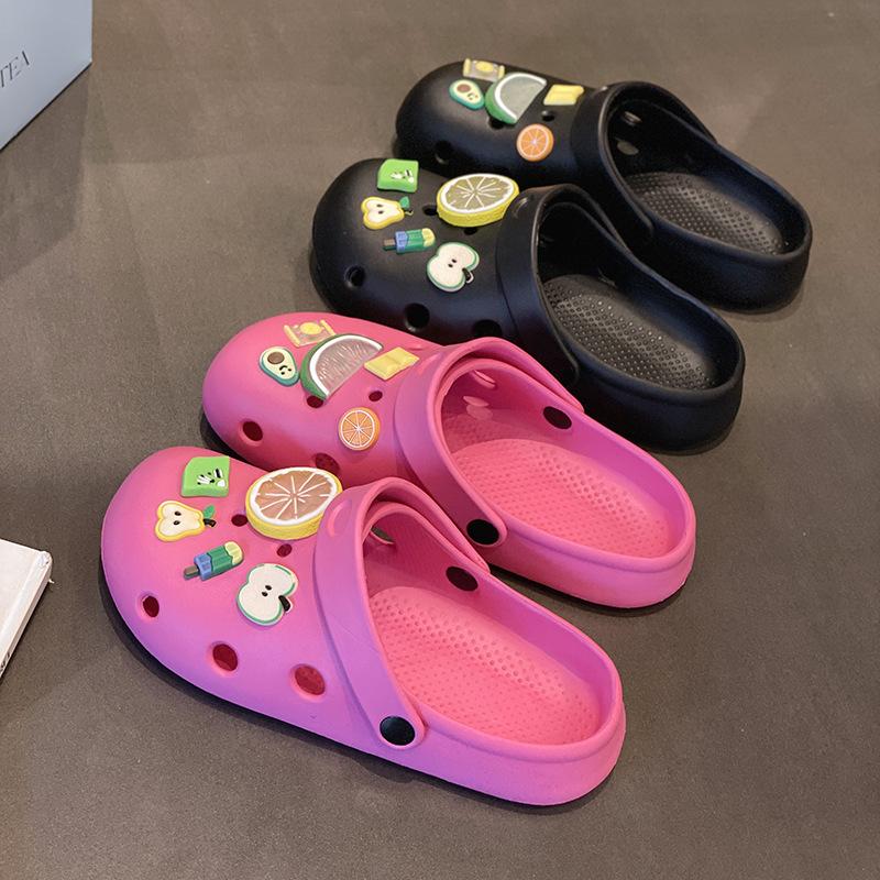 Hole shoes women's summer wear fashionable and cute soft-soled beach bag head middle heel two sandals