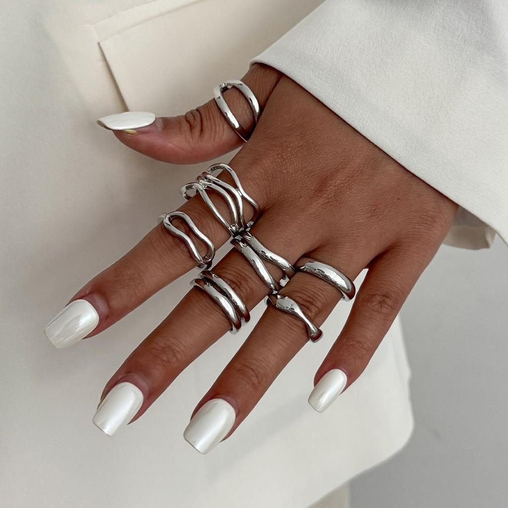 Elegant Geometric Alloy Ring: Versatile Open Band with High-End Design for Women
