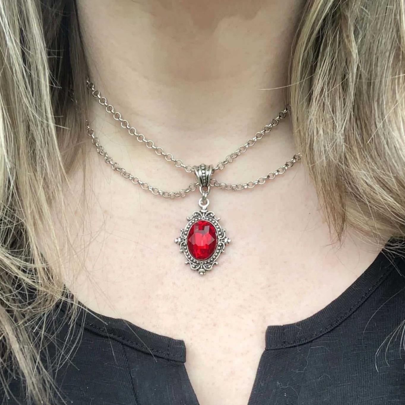 

Gothic sliver color Oval lacework red crystal pendant double-layer necklace for Women Halloween party Vampire Bride Jewelry Gift красный