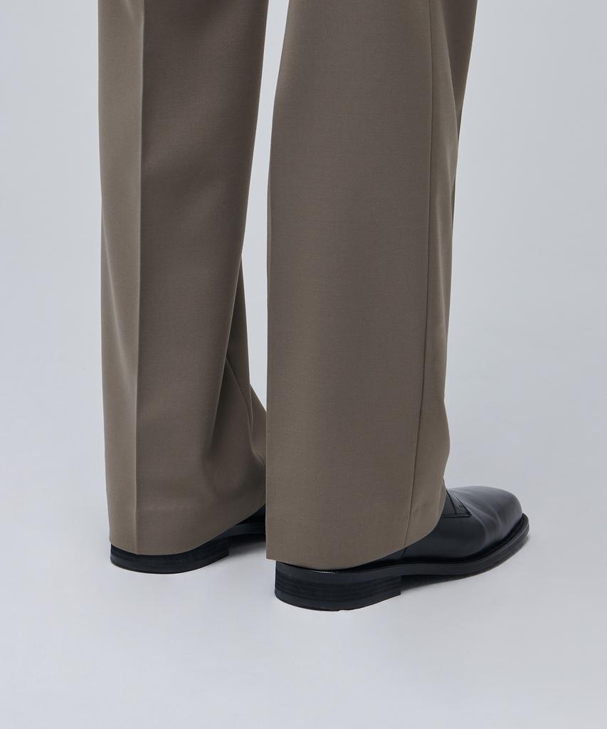 Musinsa Standard Wool Blend Wide Hidden Elastic Waist Slacks [Dusty Beige]