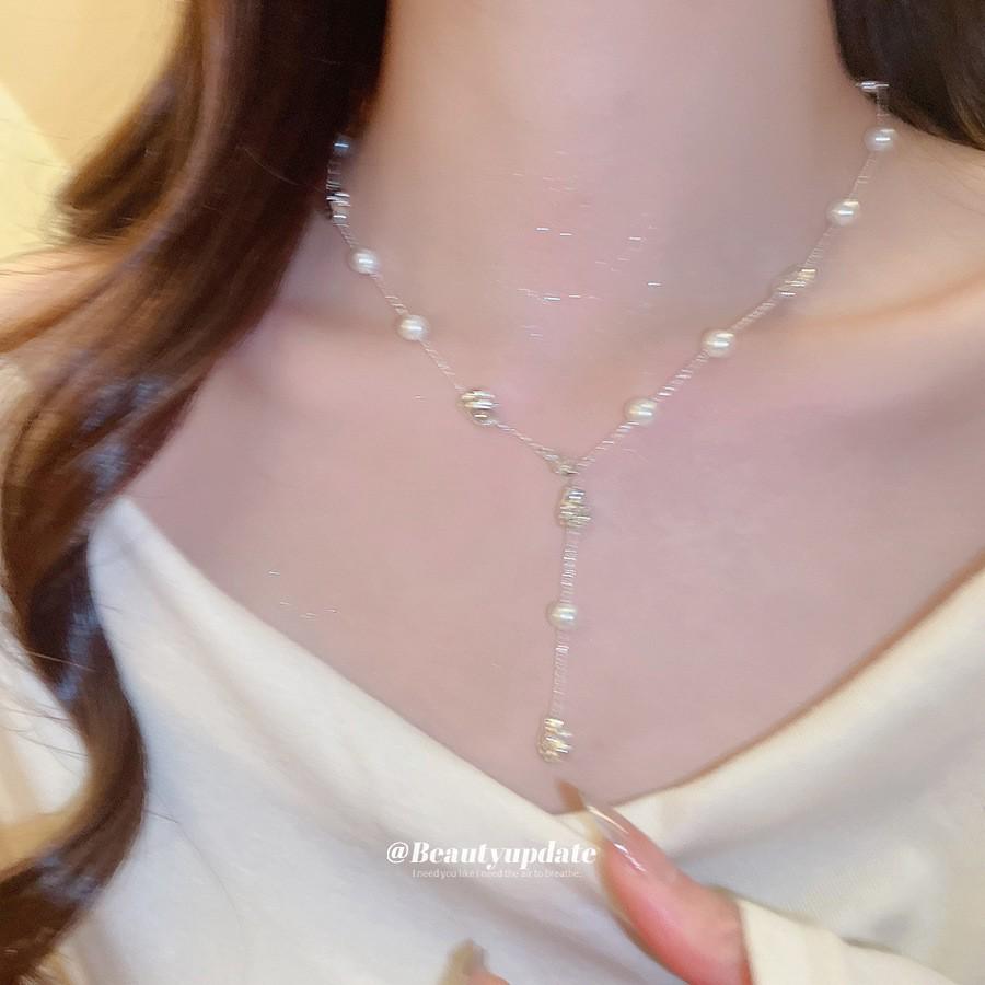 Exquisite Pearl Double-Layered Clavicle Necklace: French Elegance & Light Luxury Design