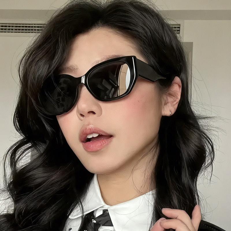 Cat Eye Shape Sun Glasses Women Korean Fashion Anti-glare Sunglasses Man Fishing Driving Sunglass Women