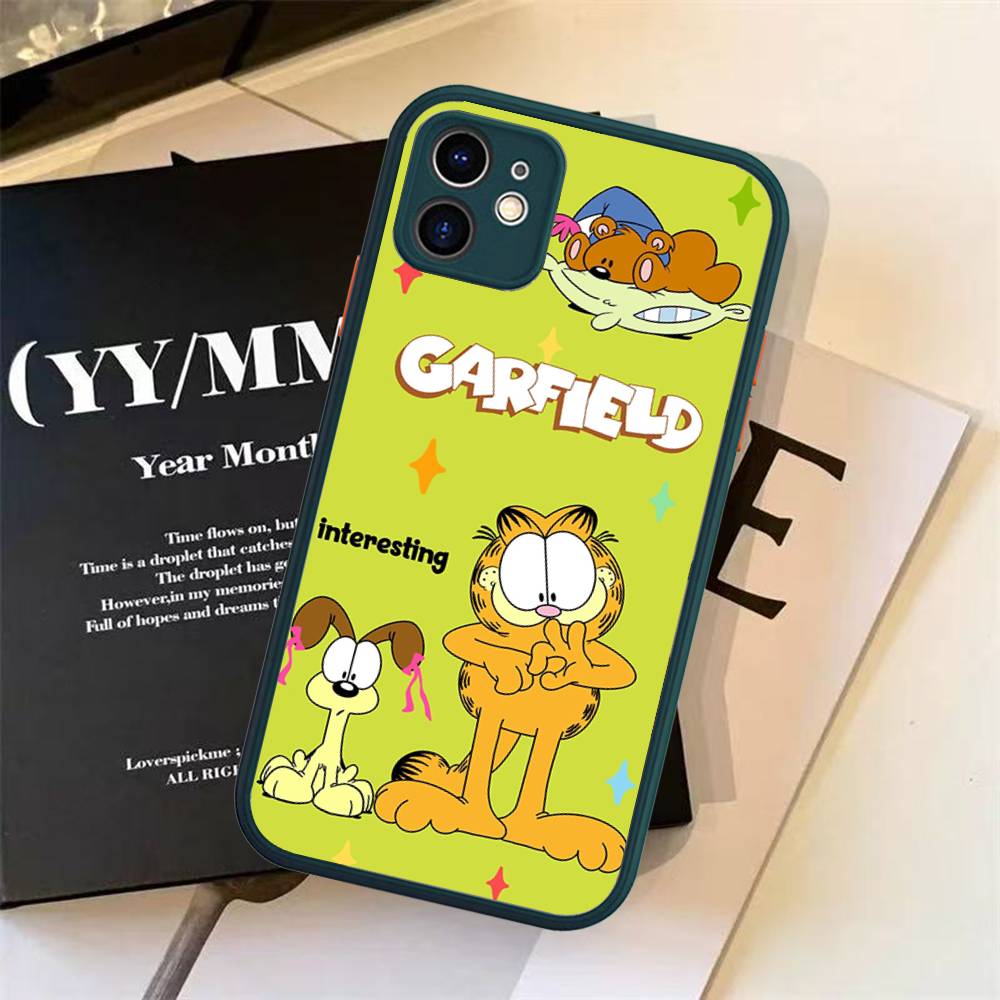 Classic Comic Strip G-Garfield For iPhone 16 15 14 13 12 11 Pro Max X XS MAX Plus Translucent Black Phone Cover