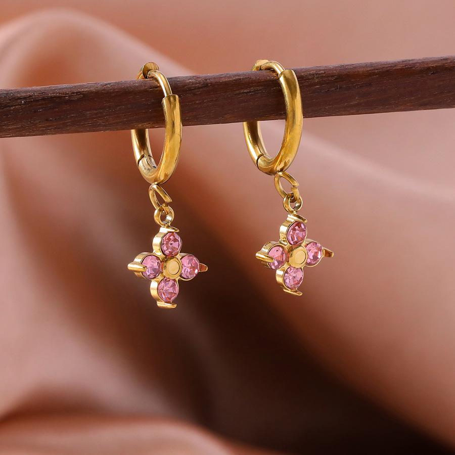 Exquisite 18K Gold Four-Leaf Clover Diamond Earrings for Women - Light Luxury Fashion Style