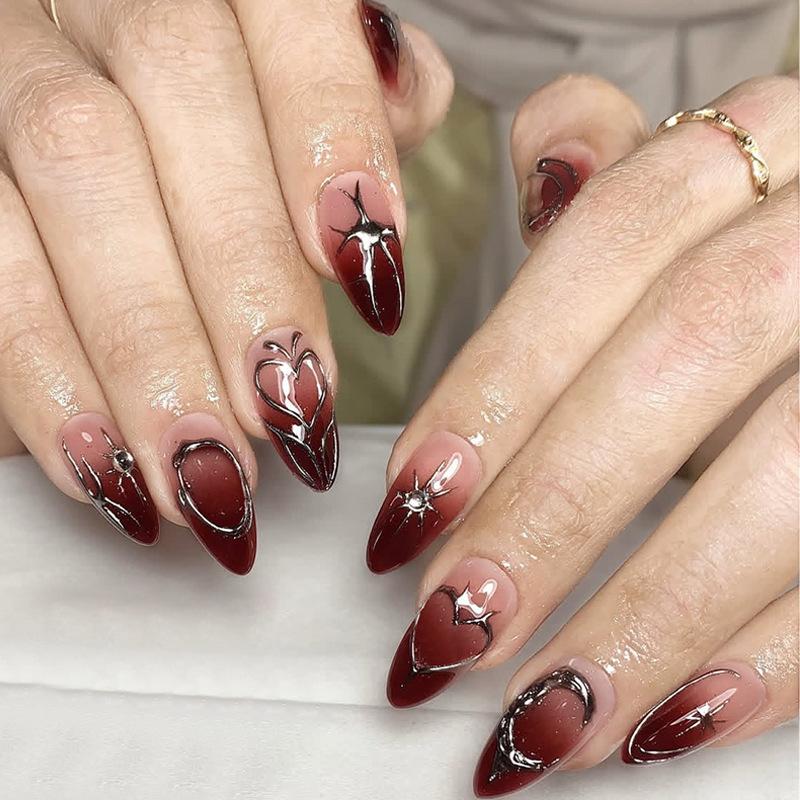 24 STUKS Hoge Kwaliteit Amandel Press-on Nagels Zoet Koel Metaal Zilver Ster Patronen Kunstnagels Donker Kattenoog Nep Nagels Afneembaar