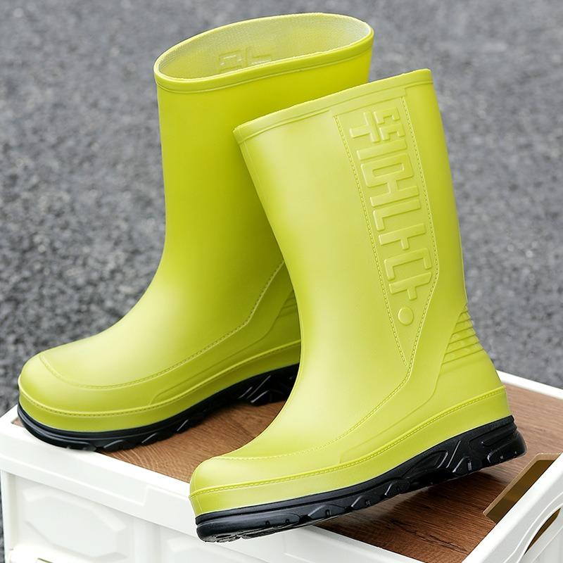 New fashion women's rain shoes PVC elegant medium tube women's water shoes non-slip sole women's rubber shoes work commuter rain boots