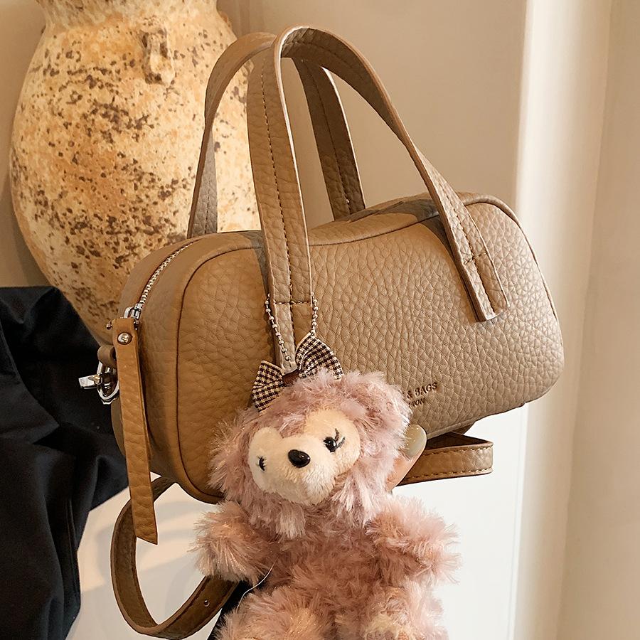 Hand Carrying Cute Bag Women's New Fashion Versatile Shoulder Bag Messenger Bag