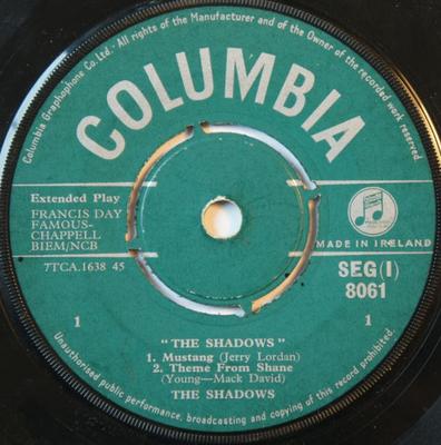 7inch Record SHADOWS - The Shadows SEG8061 Columbia 1961 UK Pop Used