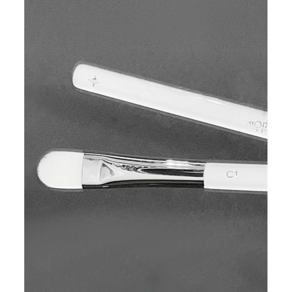 Glow Flat Concealer Brush  C1