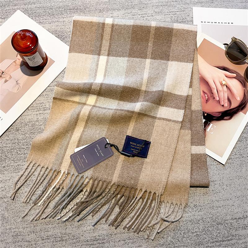 Fashion Plaid Wool Blend Scarf For Women Warm Winter Vintage Preppy Style Plaid Scarves Wraps Bufanda Shawl Christmas Gift
