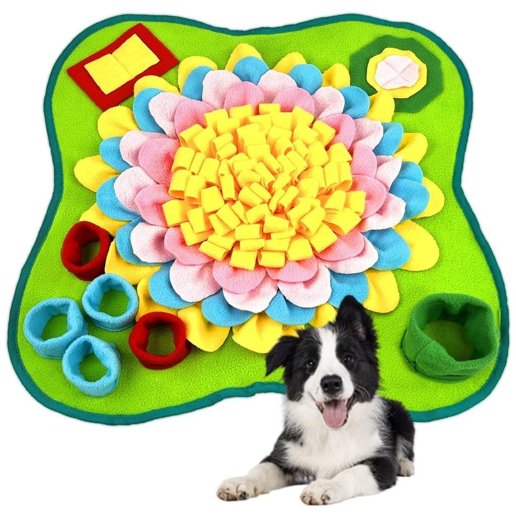 Interaktivní čichací podložka pro mazlíčky Materiál: Fleece Podporuje přirozené hledání potravy