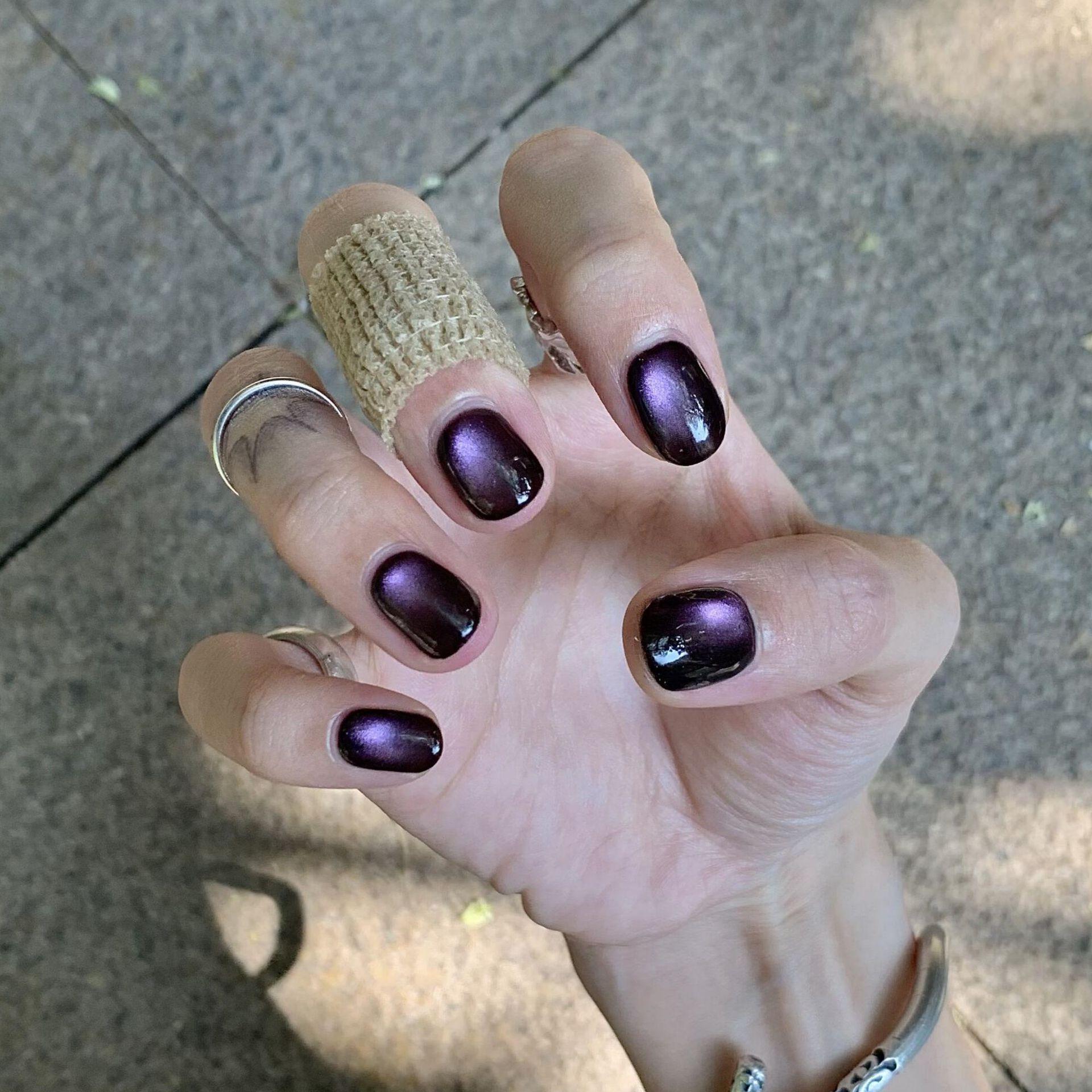 Premium ins wind pure hand-worn nail pure hand-made nail art fake nail patch white glass beads cat eye XS