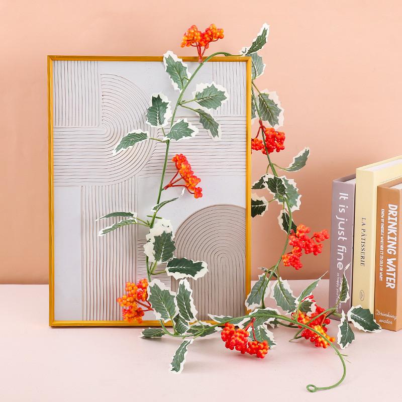 Christmas Decorative Faux Vine With Red Fruit For Holiday Home Decor
