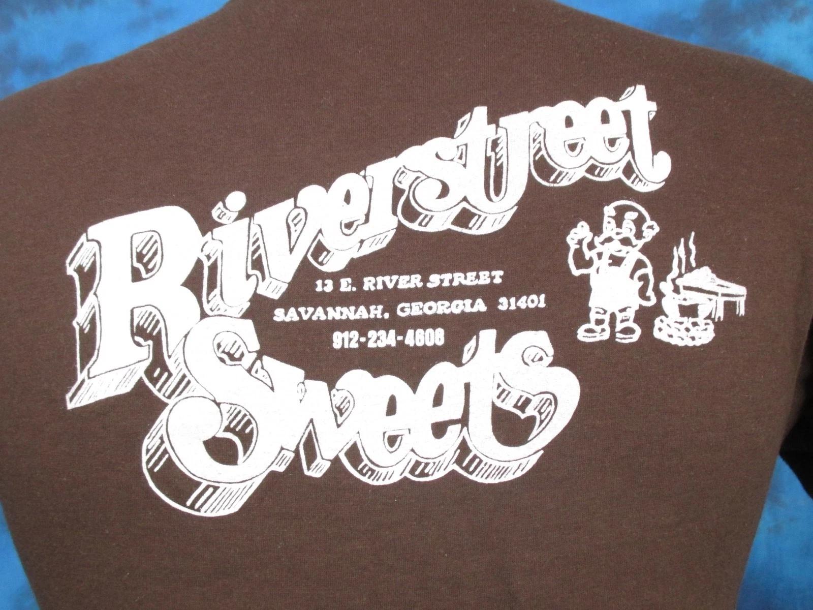 

vtg 80s RIVER STREET SWEETS SAVANNAH GEORGIA T-Shirt XS/S candy single stitch 3XL