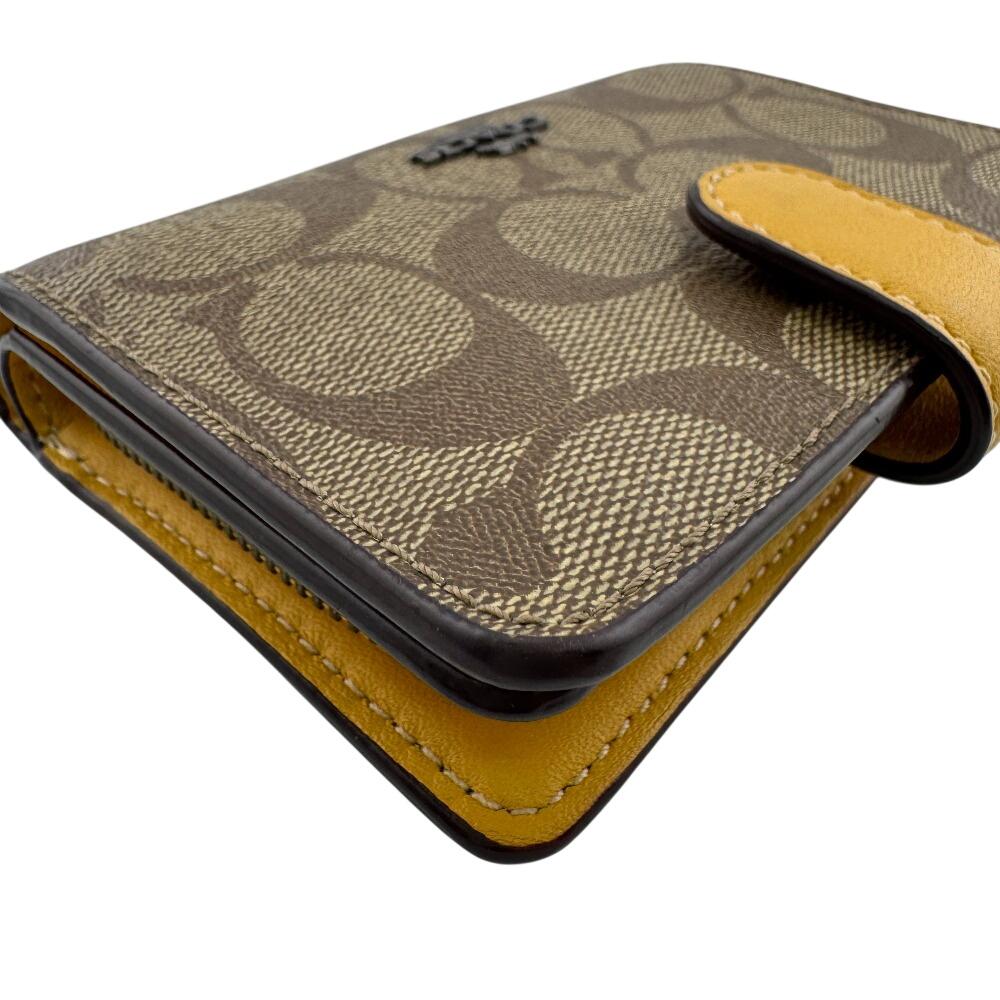 Coach L-shaped Fastener Signature PVC Bifold Wallet Beige PVC Used