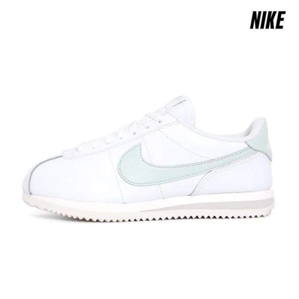 Women s Cortez Sneakers (DN1791-106)
